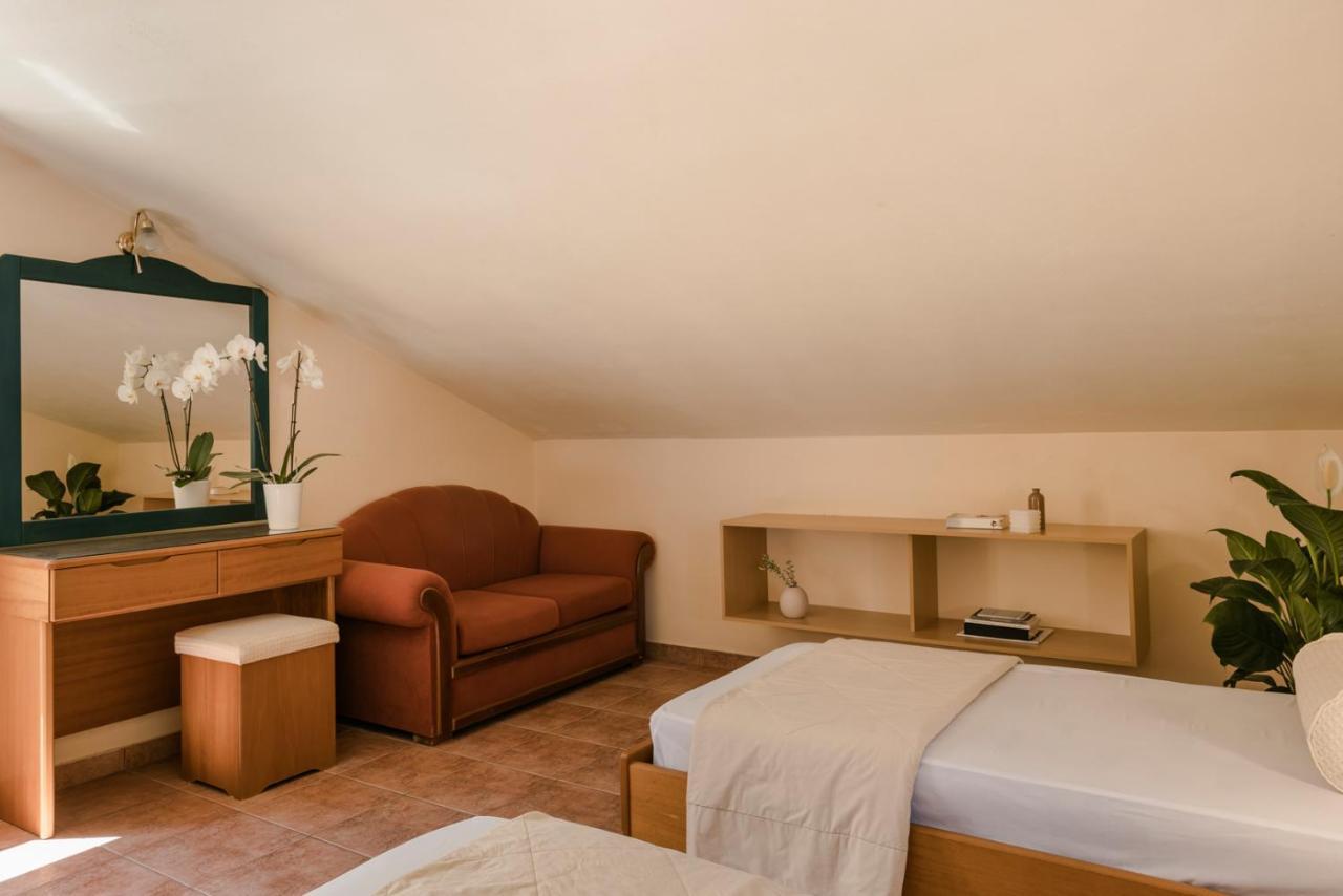 Griffon Kymi Hotel Previously Known As Valledi Village Bagian luar foto