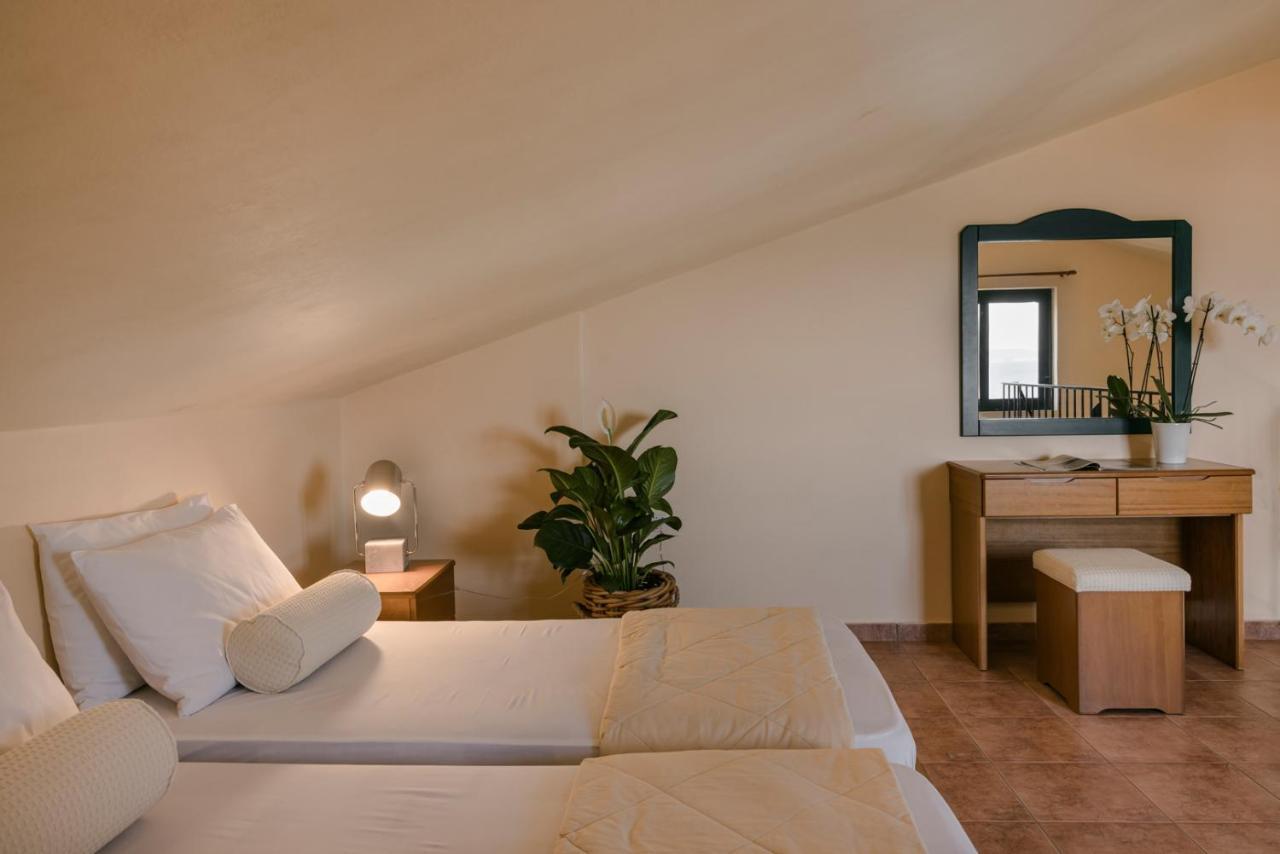 Griffon Kymi Hotel Previously Known As Valledi Village Bagian luar foto